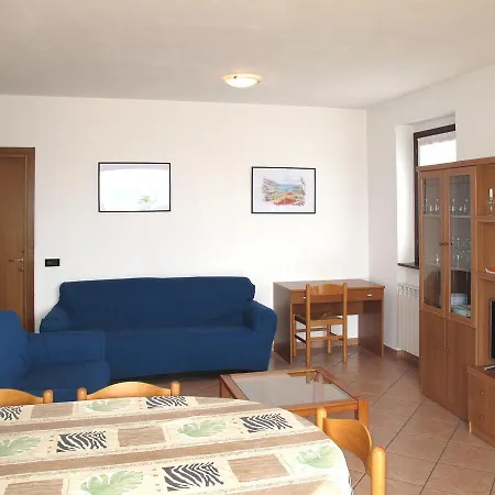 Res. Vigna Del Lago 125s Appartamento Dongo