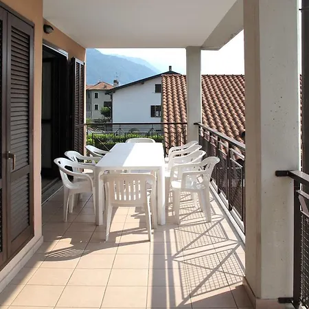 Apartment Res. Vigna Del Lago 125s Dongo