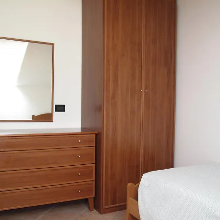 Res. Vigna Del Lago 125s Apartament *